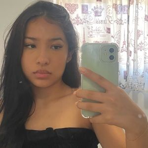 Meet your Posher, Leslie